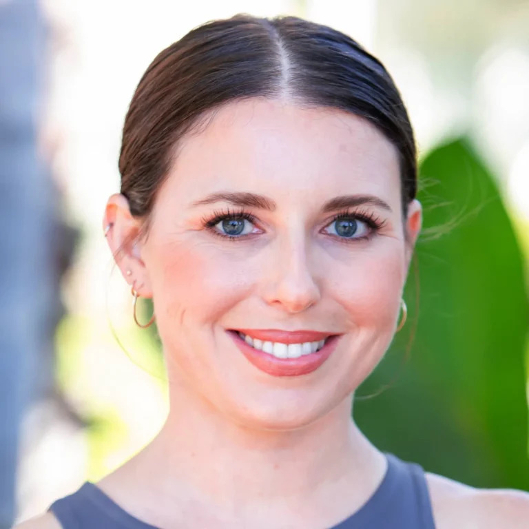 Ellah Ronen1 768x768 1 About Us